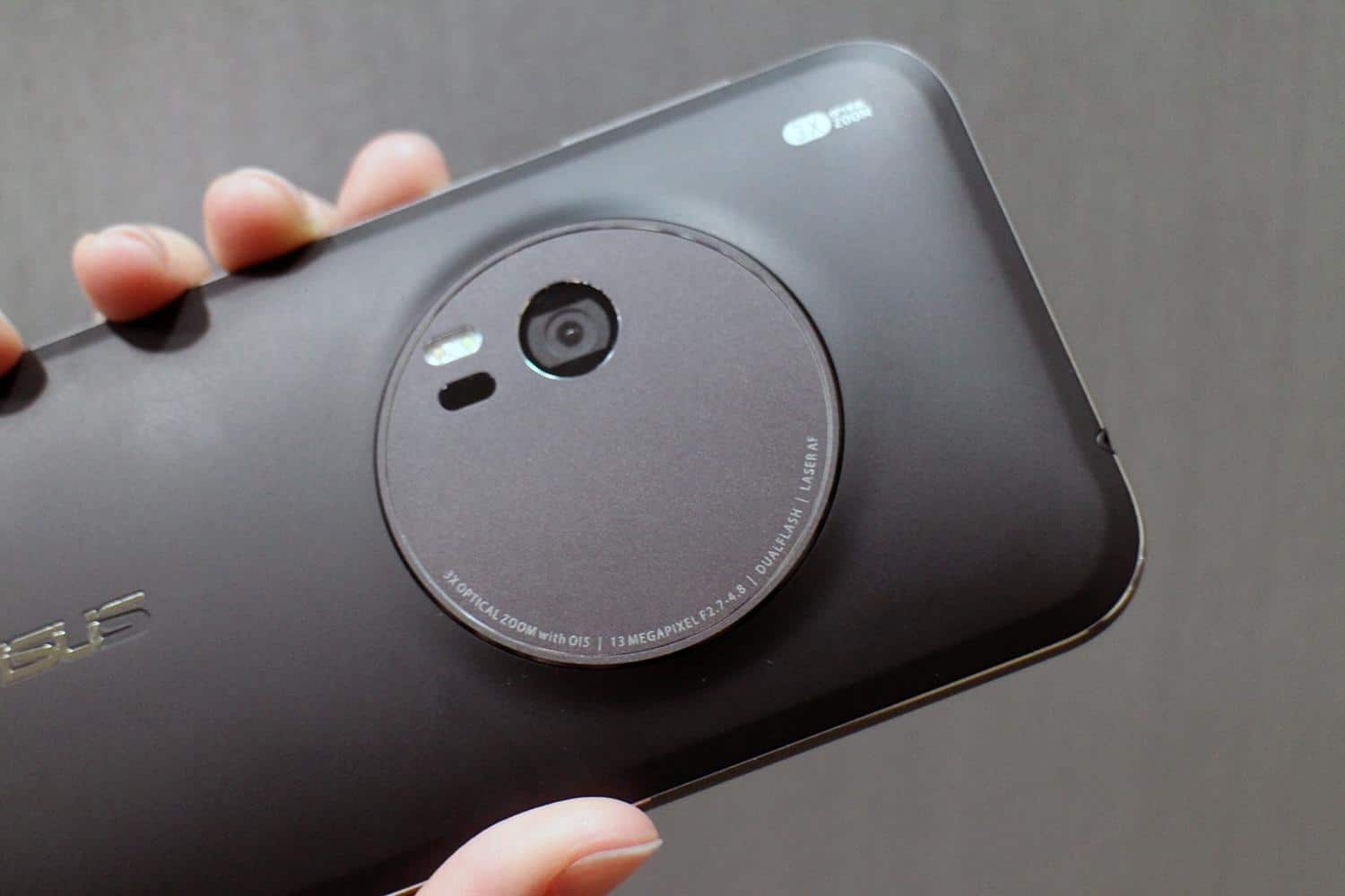 The Asus ZenFone Zoom - A total Camera replacement