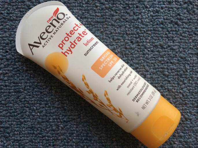 Aveeno Protect + Hydrate Face Sunscreen Lotion SPF 50