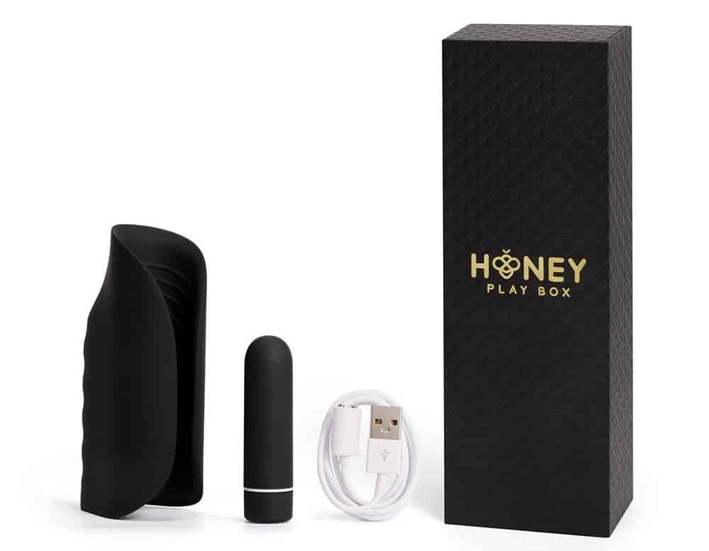 Honey Play Box Silicone Vibrating Masturbation Sleeve